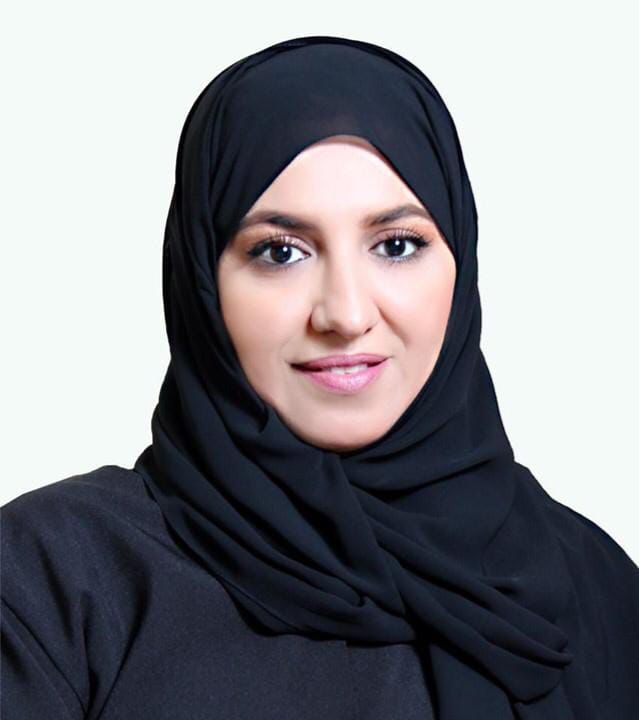 مريم الهنائية