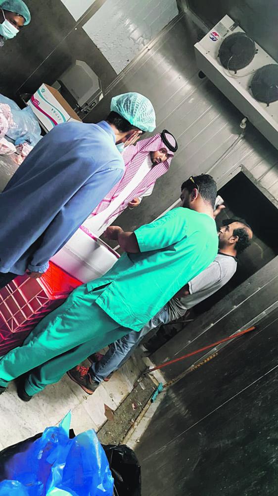 ضبط 133 طن لحوم فاسدة بصلاحية «مزورة» في الدمام