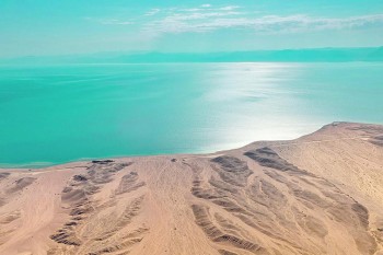 تحالفات سعودية عالمية مرتقبة لمشروعي نيوم والبحر الأحمر