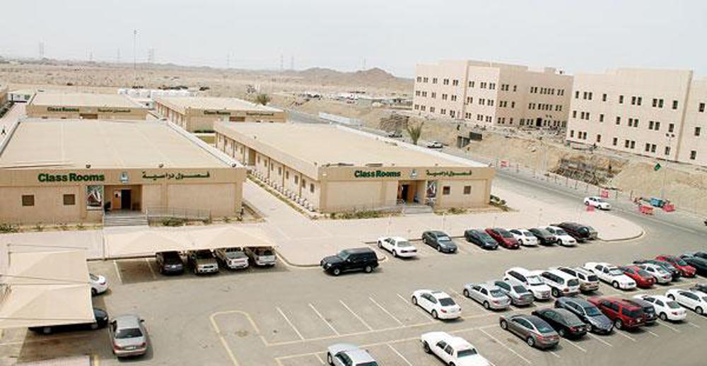 جامعة جدة تناقش نقل أبحاثها 