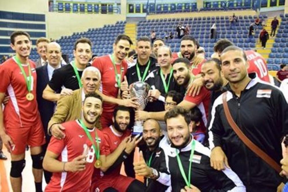 تتويج مصر بالبطولة العربية للكرة الطائرة