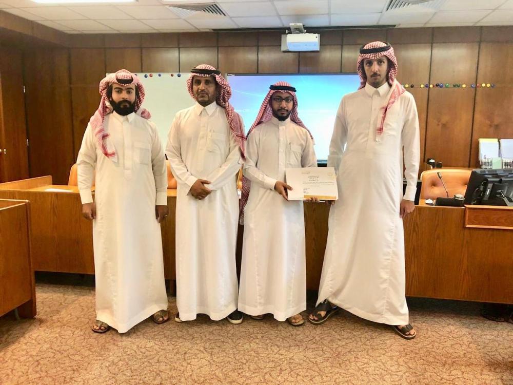 مشروع قياس رضا المستفيدين بالشرقية يكرم 3 باحثين