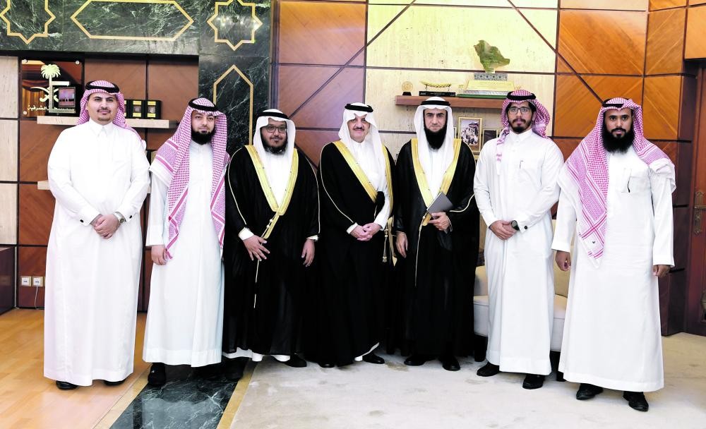 أمير الشرقية يدشن حملة للتوعية بأضرار الأجهزة الذكية