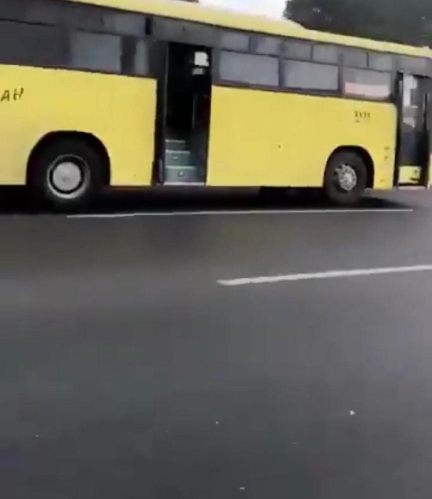 الإطاحة بقائد الباص المدرس المتهور بعسير
