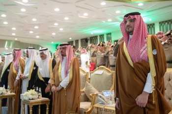 وزير الداخلية يرعى حفل تخريج الدورات التأهيلية