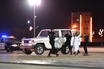 وزير الداخلية يرعى حفل تخريج الدورات التأهيلية