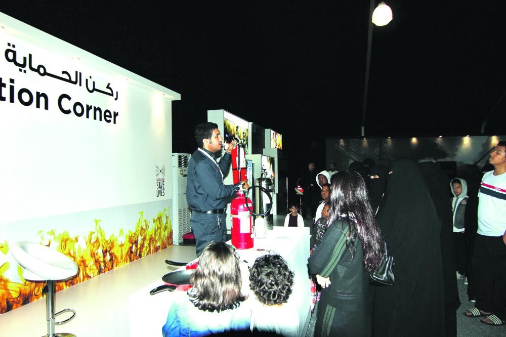 «دافع» يستقطب أكثر من 20 ألف زائر