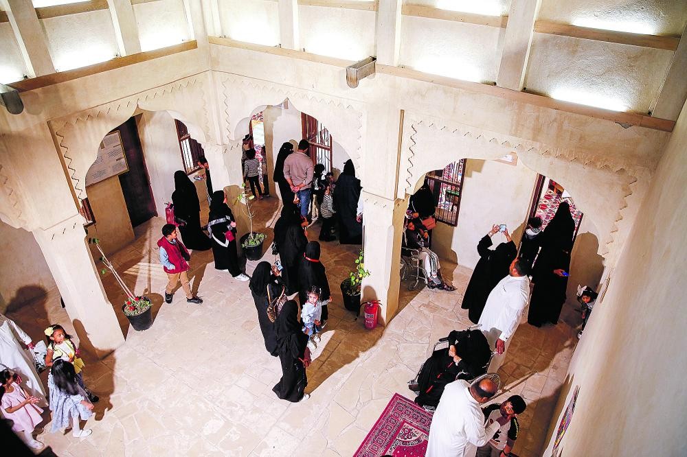 400 قطعة أثرية تحكي الحياة القديمة في «البيت الحساوي»