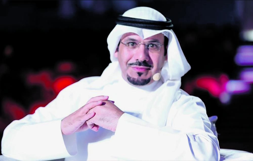 الأزمات السياسية جعلت الشعراء يكتبون قصائد للدفاع عن بلدهم