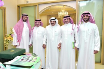 مجلس «العطيشان» الرمضاني يعكس تلاحم المواطنين