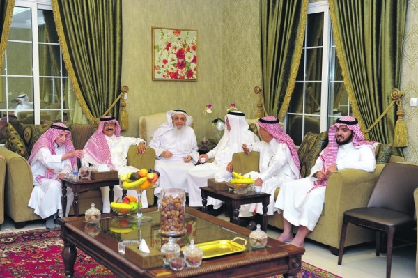 «مجلس الزامل» الرمضاني يوثق أواصر التواصل الاجتماعي