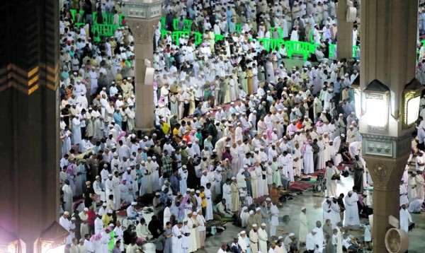 3 ملايين مصل بالمسجد النبوي خلال النصف الأول من رمضان