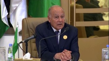 بيان القمة العربية يدين الممارسات الإيرانية في المنطقة