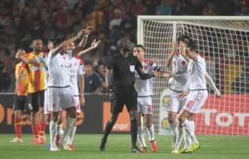"المغربي" يلجأ إلى "الفيفا" بخصوص نهائي أبطال أفريقيا