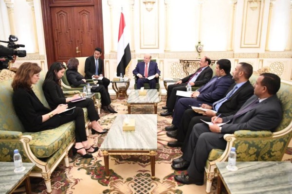 الرئيس اليمني: قدمنا جميع التسهيلات لمبعوثي الأمم المتحدة لإنجاح مهامهم