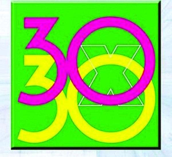 35 فنانا وفنانة في معرض «30x30»