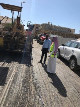 إيقاف شركة تعمل فى رصف الشوارع بالقطيف