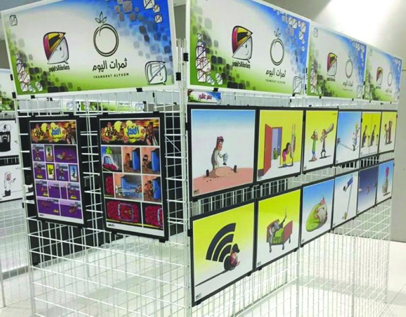 عاشور: الصورة والرسومات تبقى في الذاكرة أكثر من المقالات