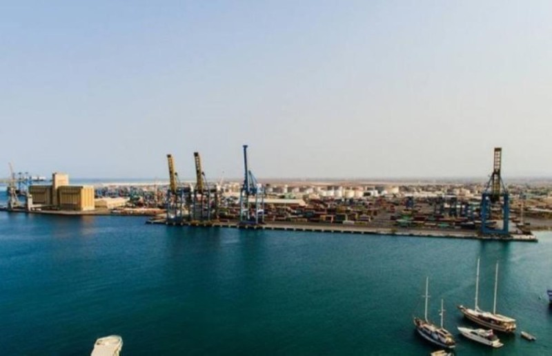 باخرة مساعدات المملكة لإنقاذ الموسم الزراعي بالسودان