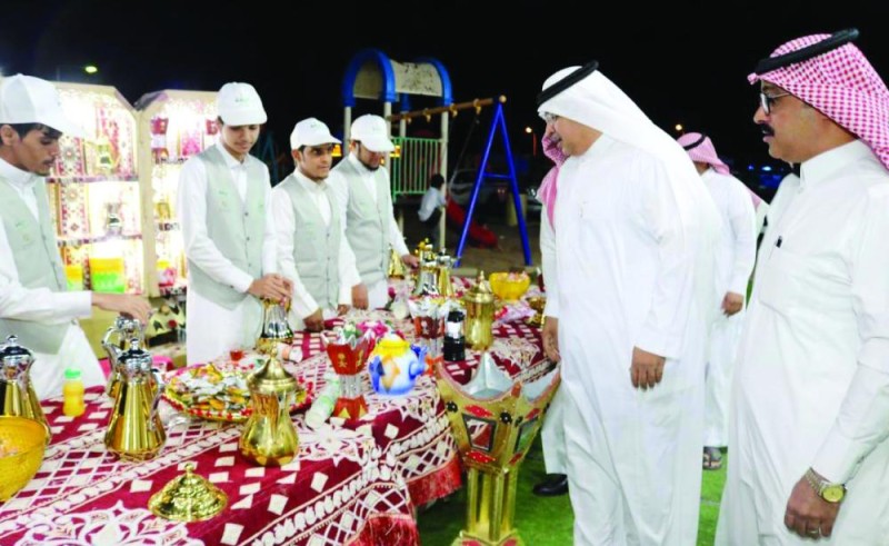 جولات رقابية على مطاعم طريق الهجرة السريع