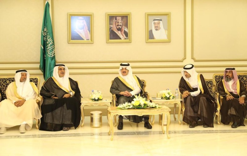أمير الشرقية يوجه بتعميم «شرقية بلا أنقاض» على البلديات