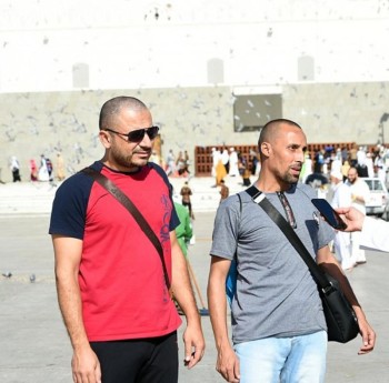 ضيوف الرحمن يغادرون المدينة فى طريقهم إلى مكة