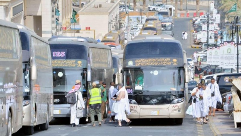 بعد شروق شمس الغد .. الحجاج ينطلقون إلى عرفات