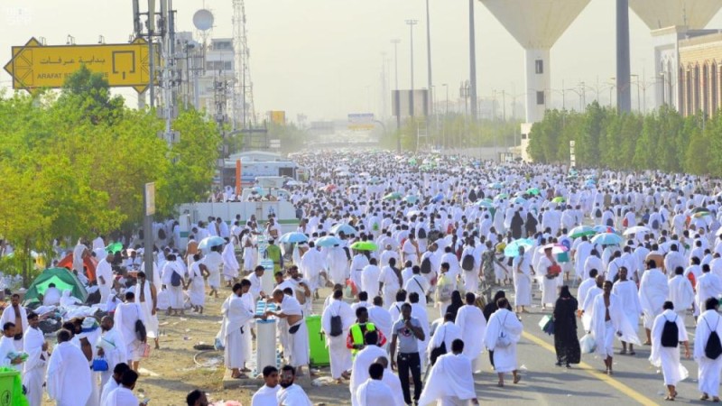 صحف وقنوات عالمية تنشر تقاريرعن الحج : 