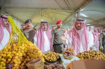 أمير القصيم يرعى «اليوم الذهبي لتمور رياض الخبراء»
