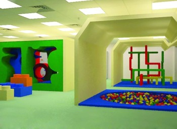 «عجيمي» أول مهندسة تصمم منشآت خاصة لذوي الإعاقة
