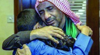 والدة «الذروي»: «القيادة» أعادته بعد فقدي الأمل في رؤيته مرة أخرى