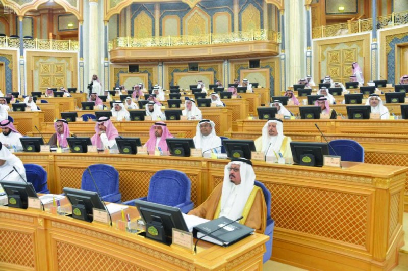 الشورى يدعو لاستحداث بدائل لغرامات المخالفات المرورية