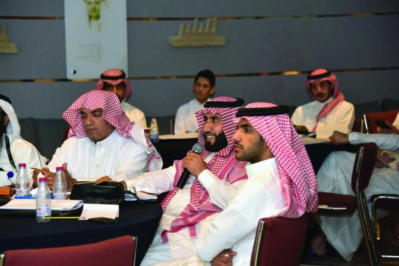 تدريب المشاركين في اللقاء القضائي على المذكرات الجوابية