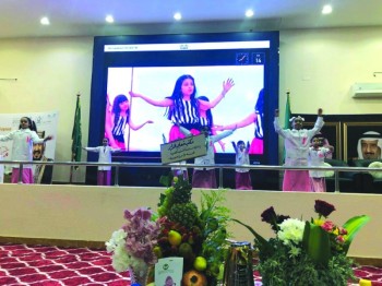 برنامج لتوعية الطالبات بأضرار سرطان الثدي