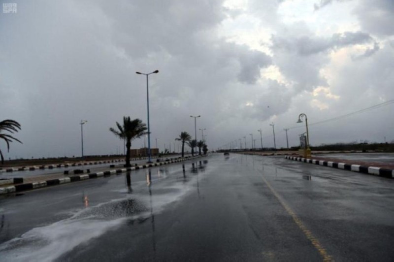 طقس اليوم .. سحب رعدية ممطرة على 5 مناطق