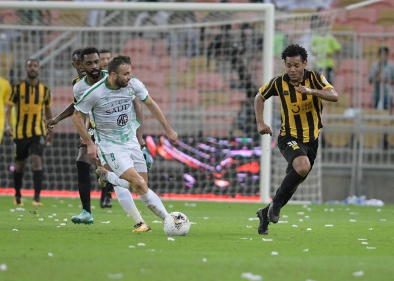 «ديربي جدة».. الأهلي للوصافة مؤقتاً بفوزه على الاتحاد