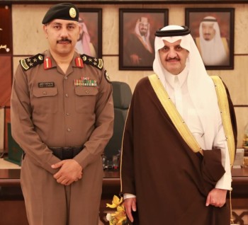 أمير الشرقية يقلد عدداً من الضباط رتبهم الجديدة