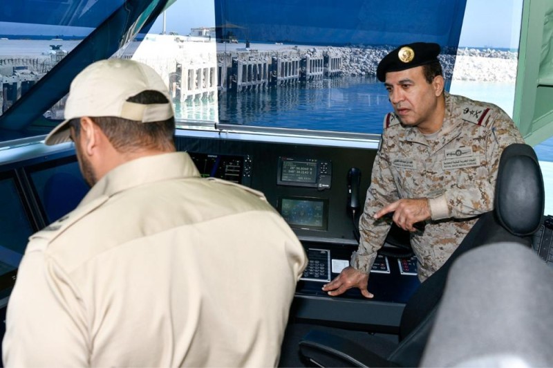 «البحرية» تستقبل الدفعة الأولى من الزوارق الإعتراضية السريعة