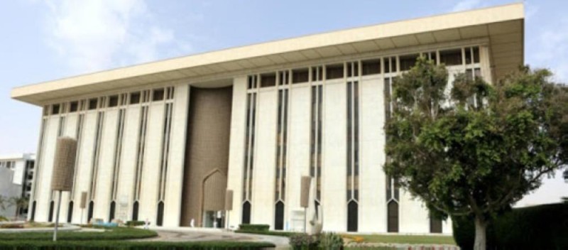 «النقد»: استمرار عمل بعض الفروع في مكة والمدينة
