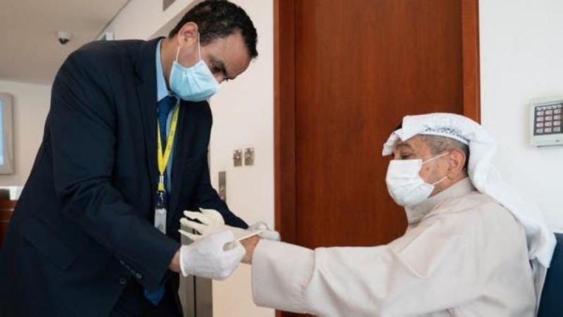 الكويت تسجل 77 إصابة جديدة بفيروس كورونا