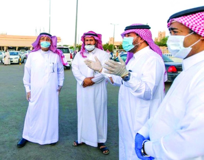 مراقبة أسواق القصيم على مدار الساعة