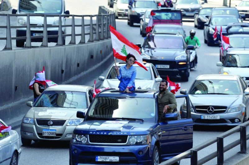 تصفية الحسابات بين العهد والمعارضة بدأت.. فما مصير لبنان؟