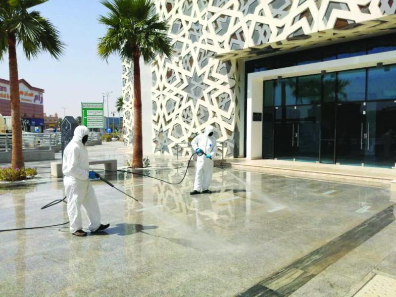 تعقيم وتطهير 4000 مسجد بالشرقية استعدادا لاستقبال المصلين