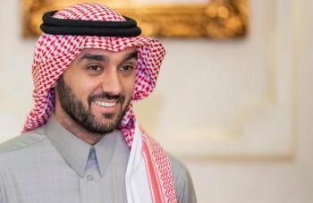 وزير الرياضة يجتمع برؤساء أندية المحترفين ويطالبهم بالإلتزام ببروتوكول العودة
