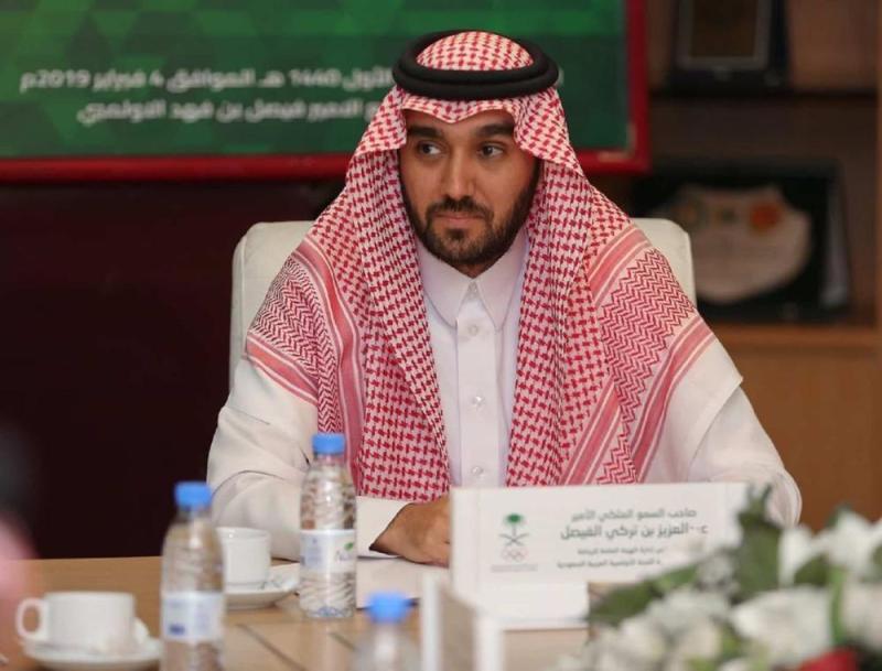 وزير الرياضة يوجه بإقامة ممر شرفي لأبطال الصحة والأمن