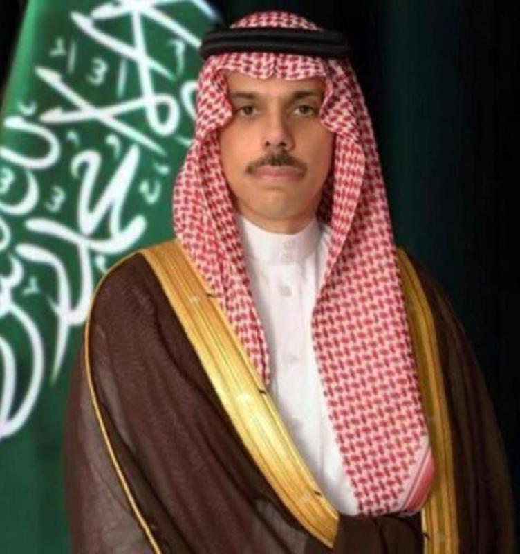 وزير الخارجية يبحث مع مسؤول أوروبي القضايا المشتركة