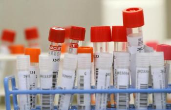 أكثر عدوى وأقل خطراً.. كورونا يتمحور جينياً