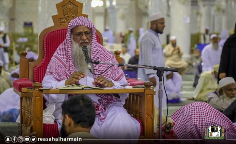 حزمة توجيهات وإرشادات للزوار والمعتمرين بالحرمين