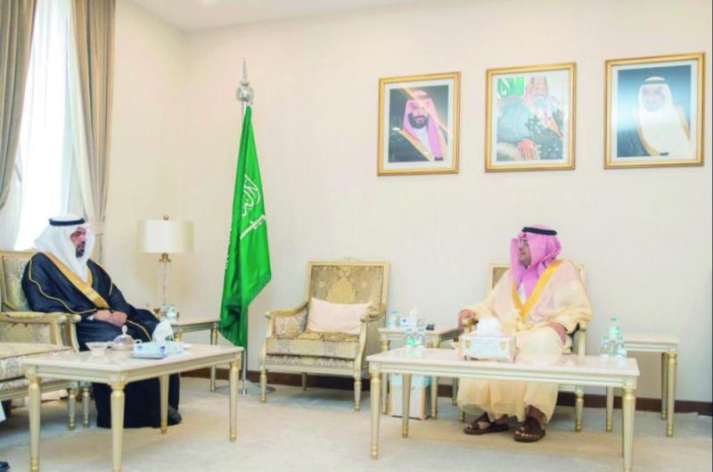 محافظ حفر الباطن للجامعة: ارتقوا بجودة العمل