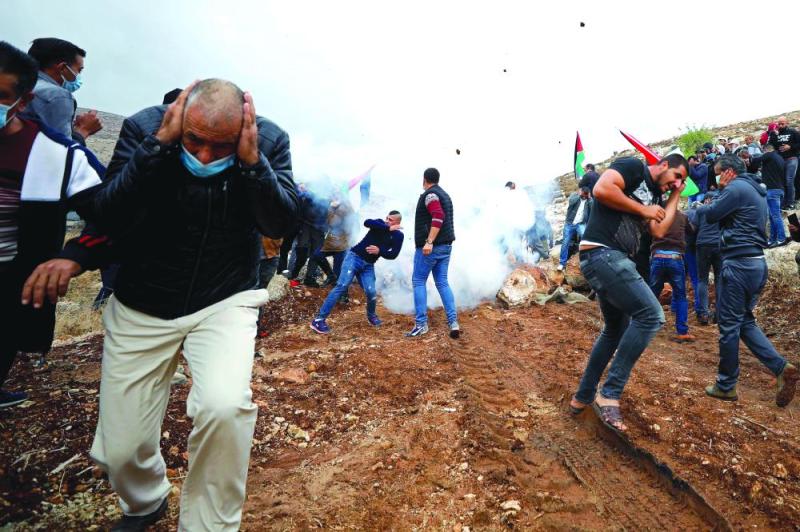 فلسطين تدعو لفرض عقوبات على إسرائيل لوقف هدم المنازل